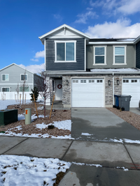 Building Photo - 1126 E Trident Dr