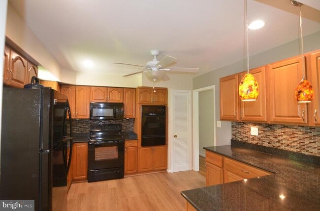 Building Photo - 5407 Manorfield Rd