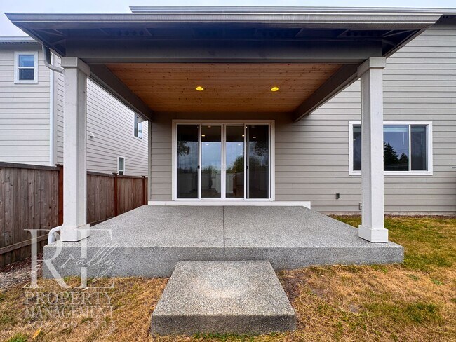 Building Photo - 10352 Chimes Pl NW