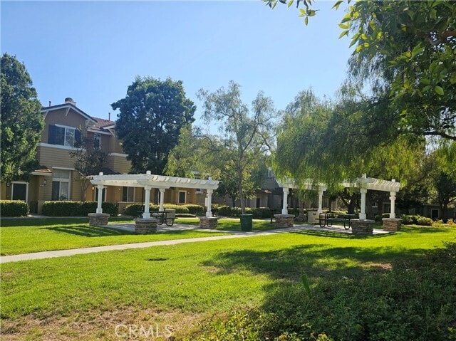 Building Photo - 1238 Olson Dr
