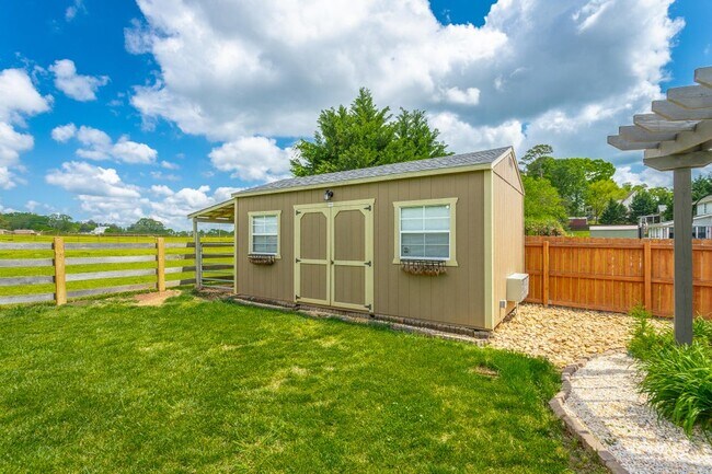 Building Photo - 8517 Horseshoe Bend Ln