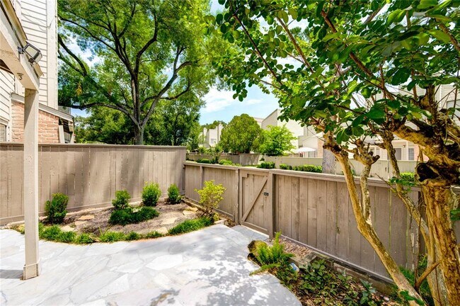 Building Photo - 1572 Prairie Grove Dr