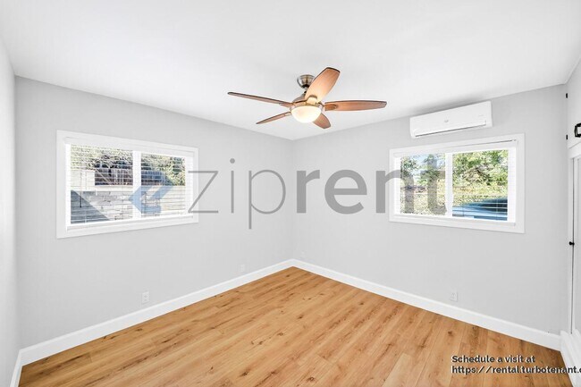 Primary Photo - 5183 Olivewood Ave