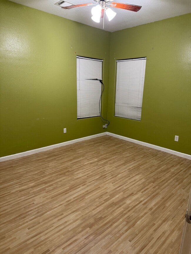 Building Photo - 7813 Canal St