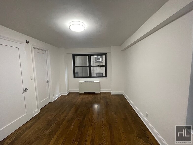 Building Photo - East 89th STREET