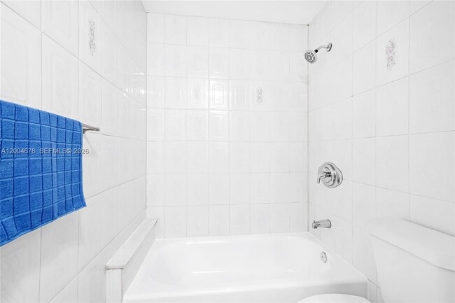 Building Photo - 543 SW 61st Terrace