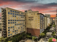 Building Photo - 460 S Spring St