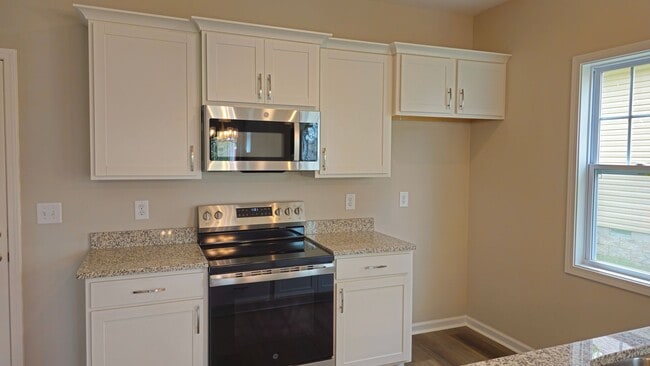 Building Photo - New Construction House!! 2 Bedroom with 2....