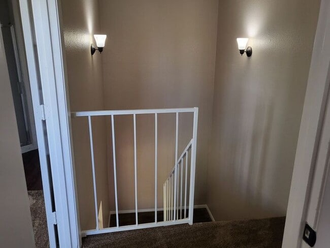 Building Photo - 809 Treadwell Ct