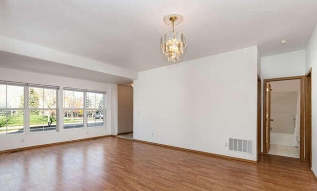 Building Photo - 1608 Crawford Way