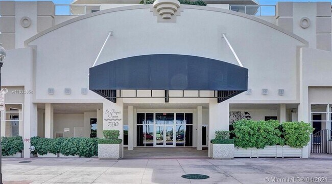 Building Photo - 7330 Ocean Terrace