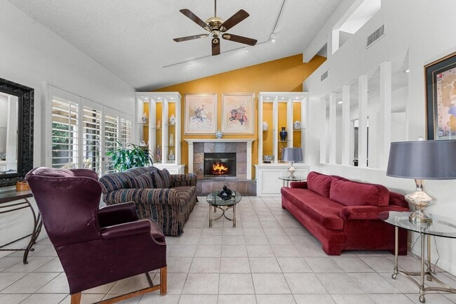 Building Photo - 70451 Cobb Rd