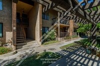 Building Photo - Condo with Pool, Washer & Dryer, Hardwood ...