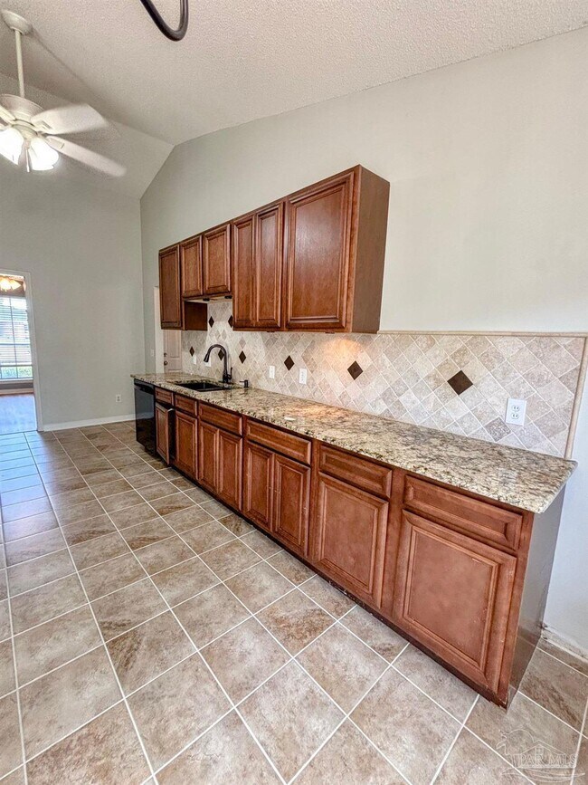 Building Photo - 5494 Keel Dr