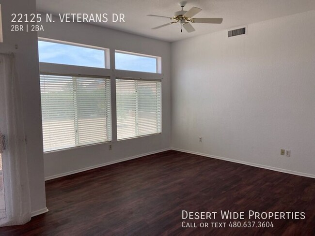 Building Photo - SUN CITY WEST - 2 BEDROOM 2 BATH ADULT COM...