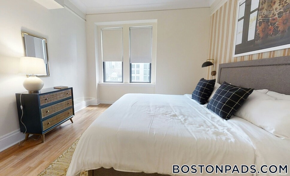 Building Photo - 62 Boylston St