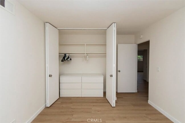 Building Photo - 27845 Hawthorne Blvd