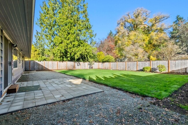 Building Photo - 4Bd/1.75Ba Seattle House