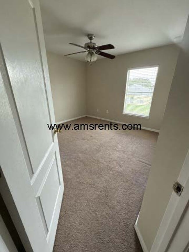 Building Photo - 2110 Justice Ln