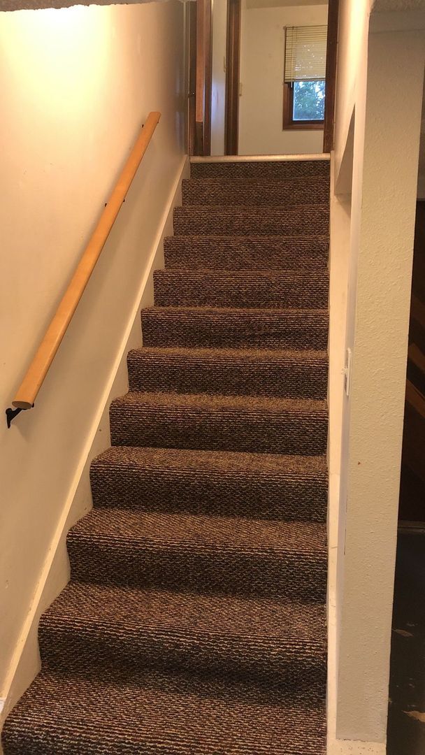 Building Photo - 1255 NW Davis Way