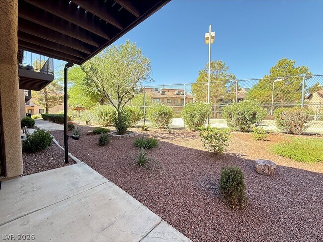 Building Photo - 4025 Delos Dr