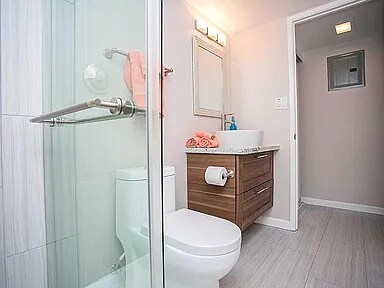 Building Photo - 7940 E Camelback Rd