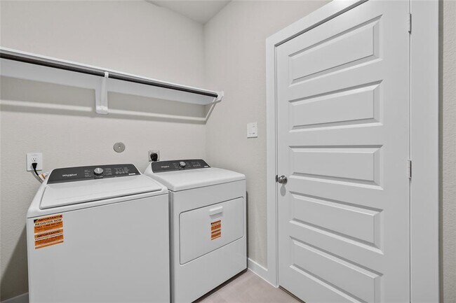 Building Photo - 6246 Brazos Trl Dr