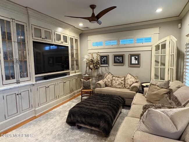 Building Photo - 162 Bridge Ave