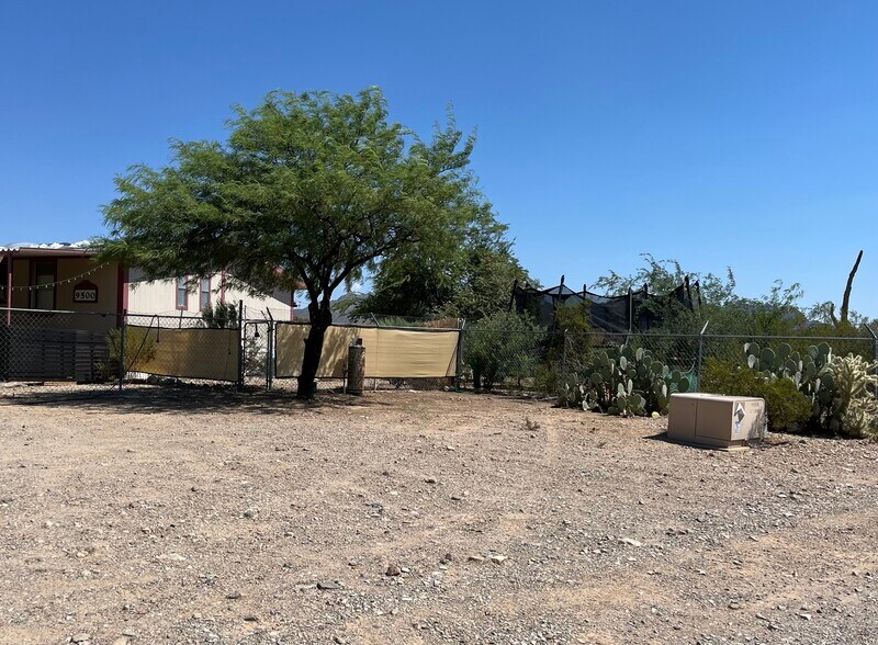 Building Photo - 9500 W Sky Blue Dr