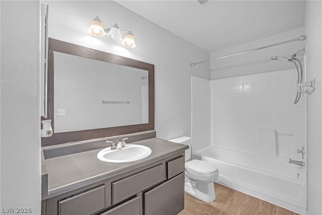 Building Photo - 555 Roxella Ln