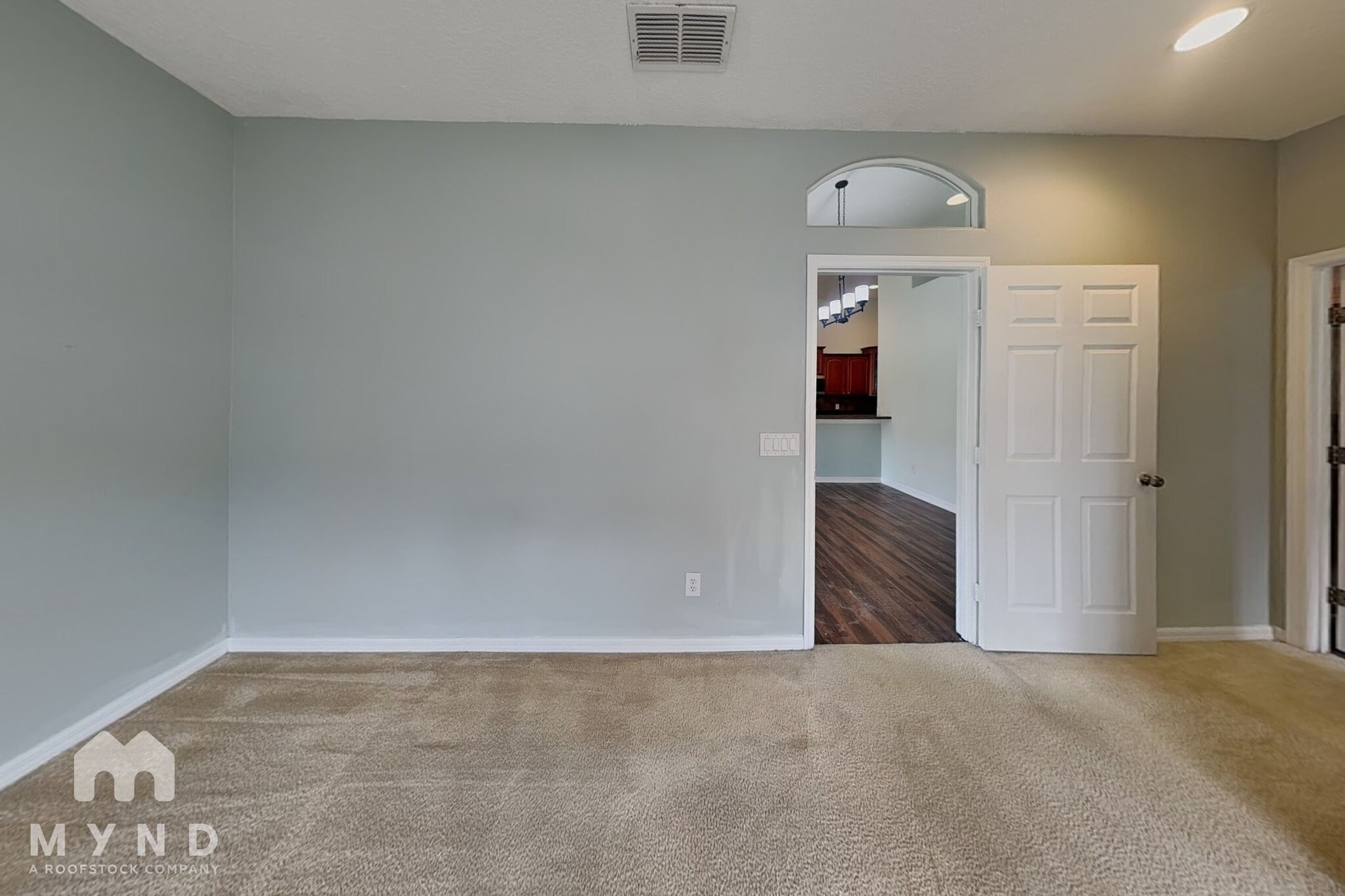 Building Photo - 2125 Island Walk Dr