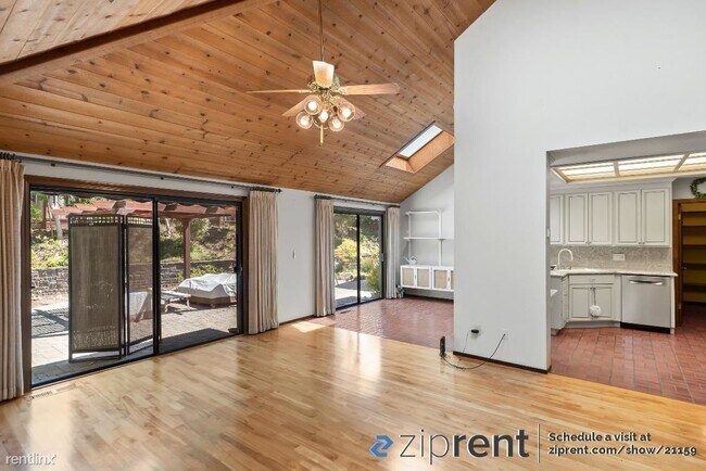 Building Photo - 4 br, 2 bath House - 1098 Foxhurst Way, Sa...