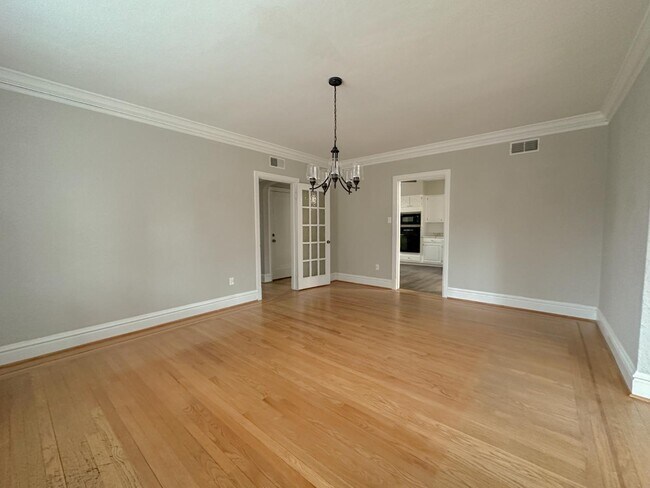 Building Photo - 7224 Pershing Ave