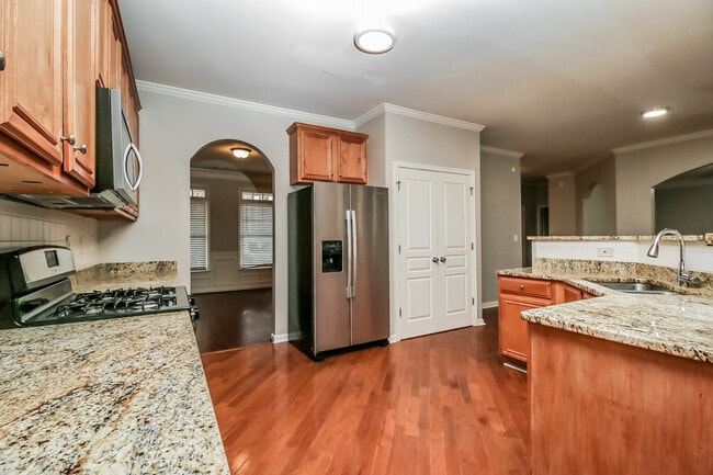 Building Photo - 35 Chesapeake Chase