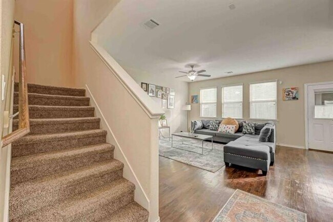 Building Photo - 3630 Goldleaf Trail Dr
