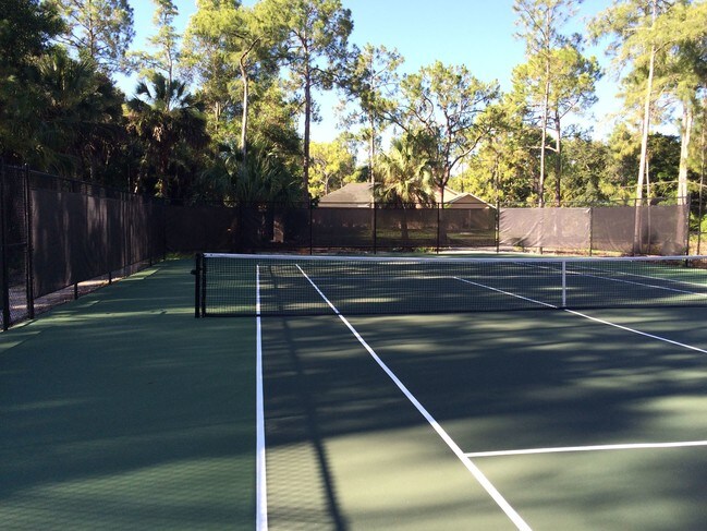 Building Photo - 5771 Bur Oaks Ln