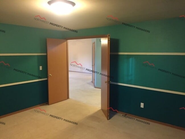 Building Photo - STATUS: *PENDING APPLICATION* | R109 |  $2...