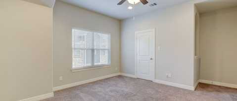 Building Photo - 4823 Hardy St