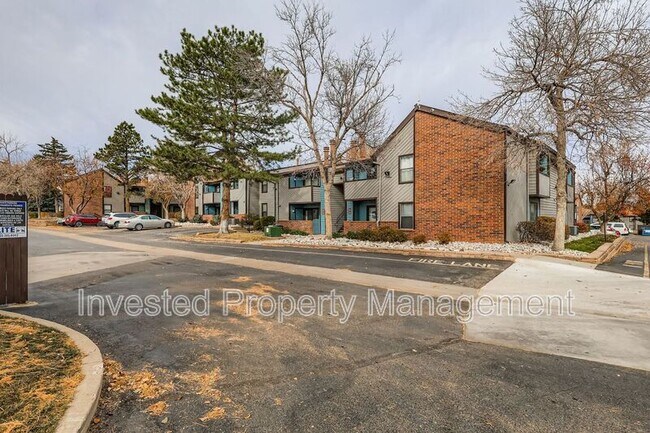 Building Photo - 11913 E Harvard Ave