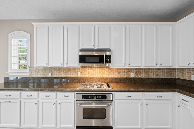 Building Photo - 14343 Millstone Estates Ln