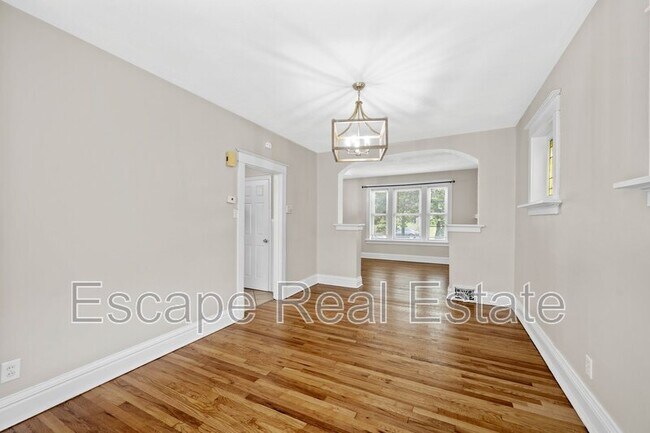 Building Photo - 5616 S Kingshighway Blvd