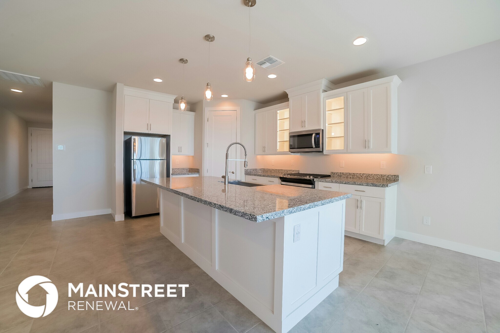 Building Photo - 8712 S 69th Dr