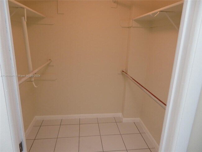 Building Photo - 8005 SW 107th Ave