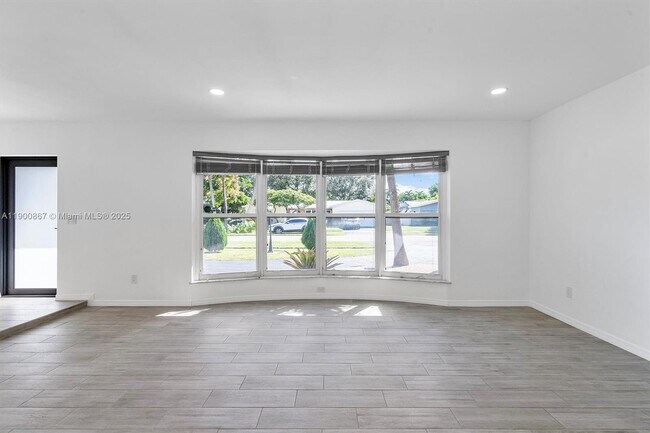 Building Photo - 4309 Jackson St