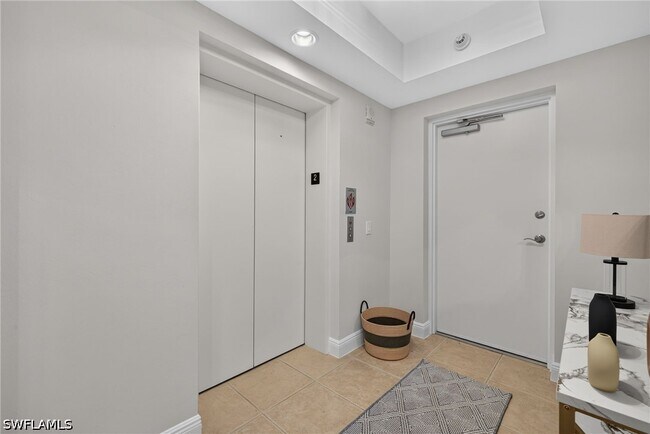 Building Photo - 23540 Via Veneto