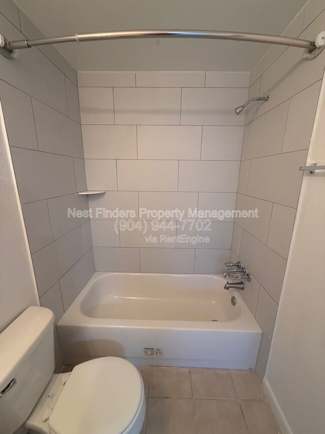 Building Photo - 1318 Sydney Pl