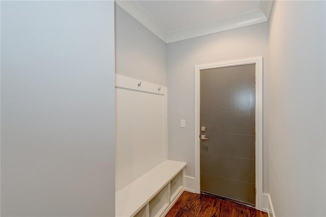 Building Photo - 3561 Blair Cir NE