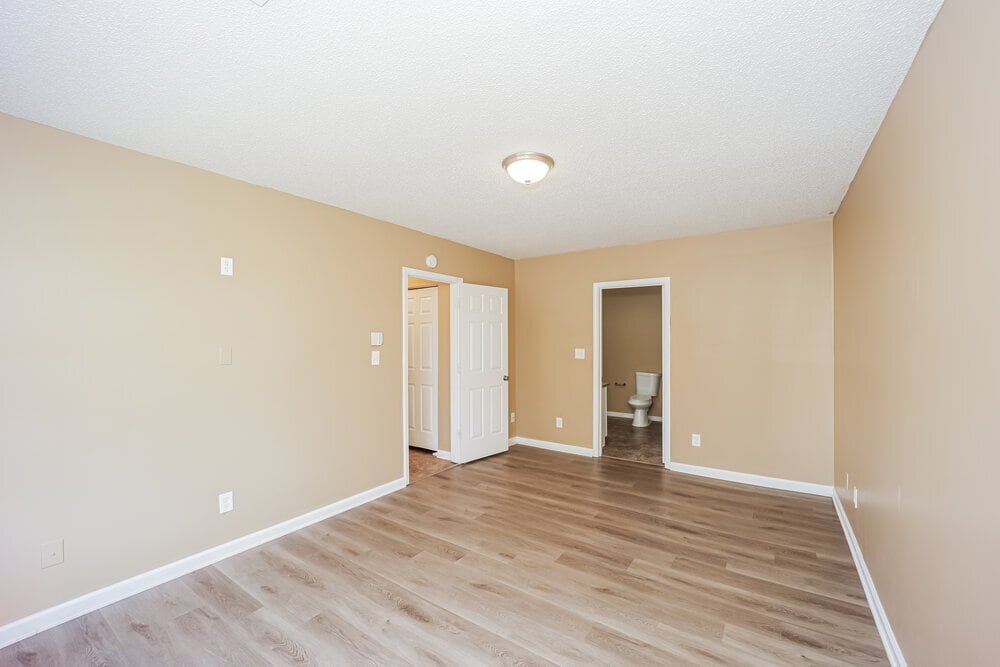 Building Photo - 5748 Chisolm Trail