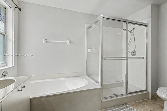 Building Photo - 17367 SW 20th Ct