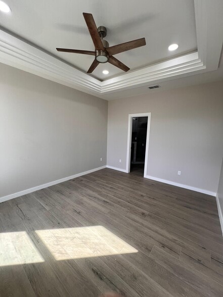 Building Photo - 2218 Corales St